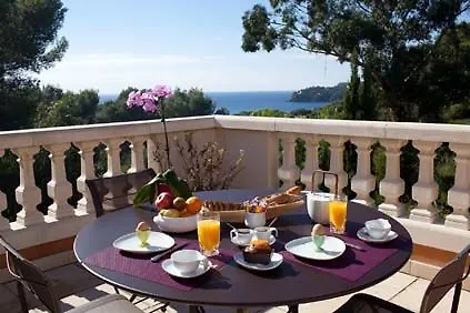 Les Terrasses De La Presqu'ile Bed & Breakfast 3*